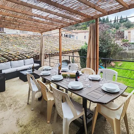 Holiday home Lovely In With Swimming Pool
