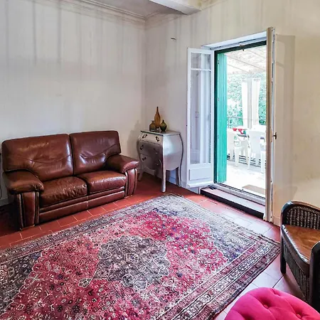 Lovely In With Swimming Pool Holiday home Gabian